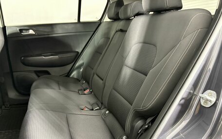 KIA Sportage IV рестайлинг, 2018 год, 1 900 000 рублей, 16 фотография
