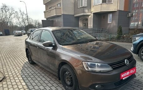 Volkswagen Jetta VI, 2012 год, 1 100 000 рублей, 5 фотография