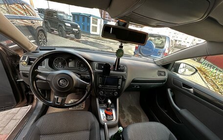 Volkswagen Jetta VI, 2012 год, 1 100 000 рублей, 17 фотография