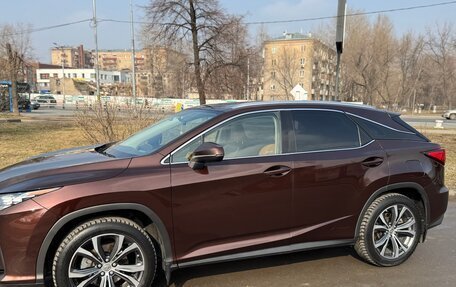 Lexus RX IV рестайлинг, 2017 год, 4 000 000 рублей, 2 фотография