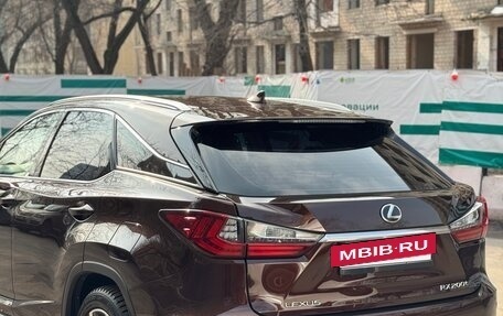 Lexus RX IV рестайлинг, 2017 год, 4 000 000 рублей, 5 фотография