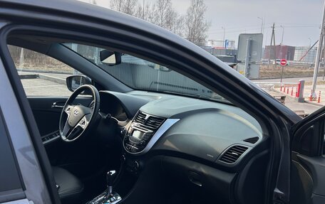 Hyundai Solaris II рестайлинг, 2012 год, 960 000 рублей, 6 фотография