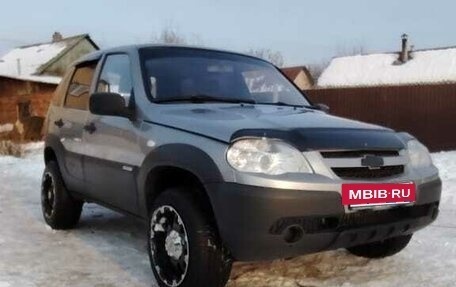 Chevrolet Niva I рестайлинг, 2014 год, 570 000 рублей, 3 фотография