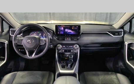 Toyota RAV4, 2024 год, 4 270 000 рублей, 2 фотография