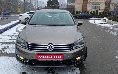 Volkswagen Passat B7, 2011 год, 1 260 000 рублей, 4 фотография