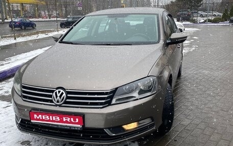 Volkswagen Passat B7, 2011 год, 1 260 000 рублей, 11 фотография