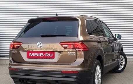 Volkswagen Tiguan II, 2017 год, 2 600 000 рублей, 7 фотография