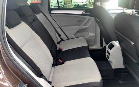 Volkswagen Tiguan II, 2017 год, 2 600 000 рублей, 19 фотография