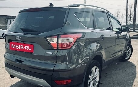 Ford Kuga III, 2017 год, 1 800 000 рублей, 4 фотография