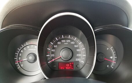 KIA Rio III рестайлинг, 2015 год, 920 000 рублей, 11 фотография