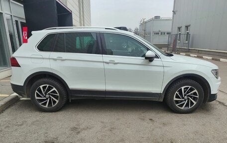 Volkswagen Tiguan II, 2018 год, 2 137 000 рублей, 16 фотография