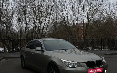 BMW 5 серия, 2003 год, 850 000 рублей, 3 фотография