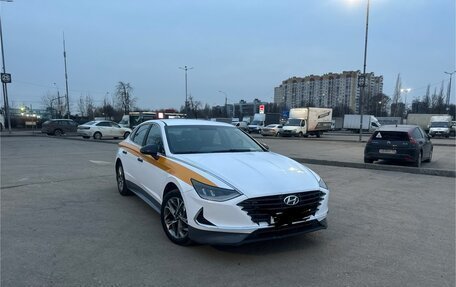 Hyundai Sonata VIII, 2021 год, 1 790 000 рублей, 3 фотография