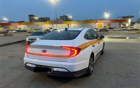 Hyundai Sonata VIII, 2021 год, 1 790 000 рублей, 11 фотография