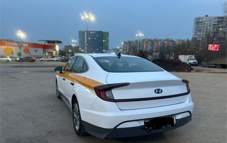 Hyundai Sonata VIII, 2021 год, 1 790 000 рублей, 9 фотография