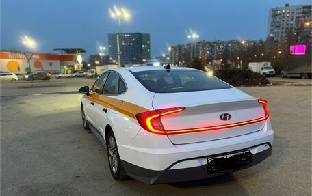 Hyundai Sonata VIII, 2021 год, 1 790 000 рублей, 12 фотография