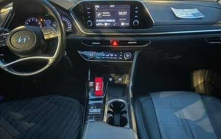 Hyundai Sonata VIII, 2021 год, 1 790 000 рублей, 13 фотография
