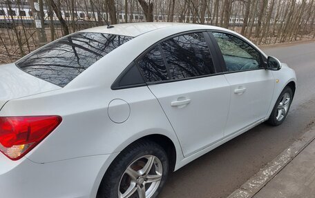 Chevrolet Cruze II, 2011 год, 630 000 рублей, 3 фотография