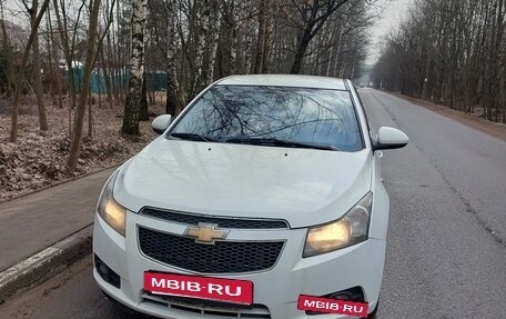 Chevrolet Cruze II, 2011 год, 630 000 рублей, 5 фотография