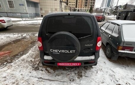 Chevrolet Niva I рестайлинг, 2017 год, 720 000 рублей, 6 фотография