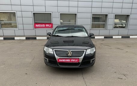 Volkswagen Passat B6, 2010 год, 775 000 рублей, 2 фотография