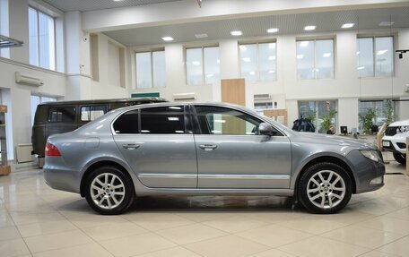 Skoda Superb III рестайлинг, 2012 год, 970 000 рублей, 4 фотография