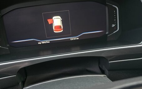Volkswagen Tiguan II, 2020 год, 2 750 000 рублей, 12 фотография