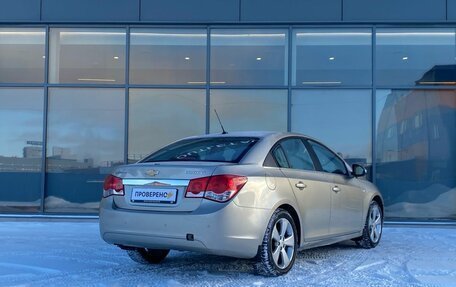 Chevrolet Cruze II, 2011 год, 599 000 рублей, 3 фотография