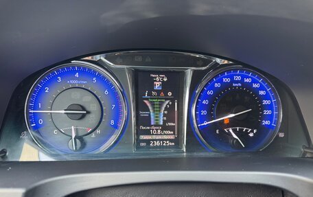 Toyota Camry, 2017 год, 2 050 000 рублей, 6 фотография