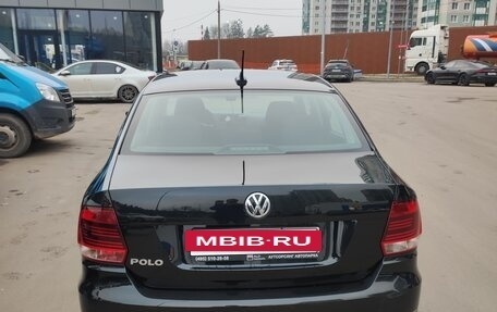 Volkswagen Polo VI (EU Market), 2017 год, 1 300 000 рублей, 3 фотография