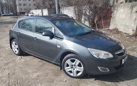 Opel Astra J, 2011 год, 720 000 рублей, 7 фотография