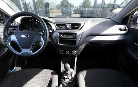 KIA Rio III рестайлинг, 2015 год, 980 000 рублей, 15 фотография