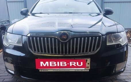 Skoda Superb III рестайлинг, 2012 год, 1 250 000 рублей, 2 фотография
