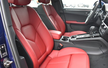 Porsche Macan I рестайлинг, 2024 год, 13 590 000 рублей, 18 фотография
