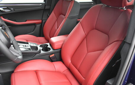 Porsche Macan I рестайлинг, 2024 год, 13 590 000 рублей, 15 фотография