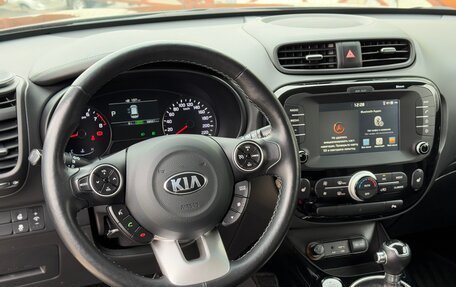 KIA Soul II рестайлинг, 2019 год, 1 720 000 рублей, 24 фотография