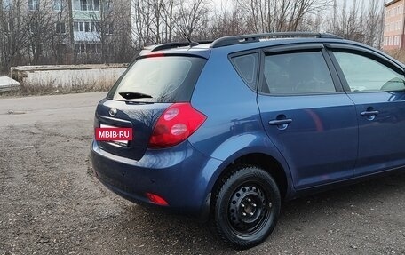 KIA cee'd I рестайлинг, 2009 год, 620 000 рублей, 3 фотография