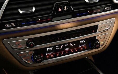 BMW 7 серия, 2022 год, 9 990 000 рублей, 21 фотография
