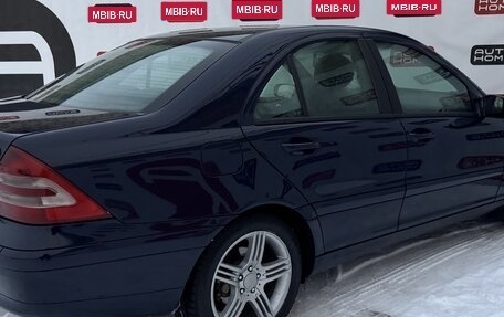 Mercedes-Benz C-Класс, 2003 год, 499 999 рублей, 4 фотография
