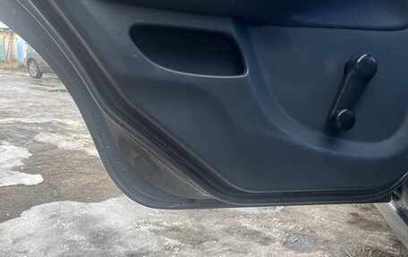 Nissan Almera, 2005 год, 355 000 рублей, 13 фотография