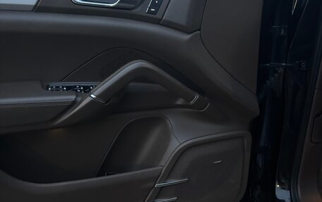 Porsche Cayenne III, 2011 год, 3 000 000 рублей, 3 фотография
