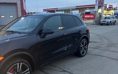 Porsche Cayenne III, 2011 год, 3 000 000 рублей, 13 фотография