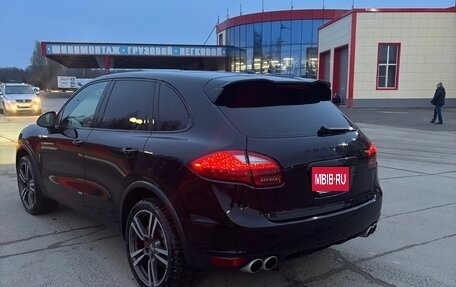 Porsche Cayenne III, 2011 год, 3 000 000 рублей, 12 фотография