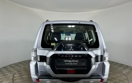 Mitsubishi Pajero IV, 2015 год, 2 700 000 рублей, 3 фотография