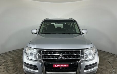 Mitsubishi Pajero IV, 2015 год, 2 700 000 рублей, 2 фотография