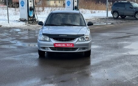 Hyundai Accent II, 2005 год, 235 000 рублей, 1 фотография