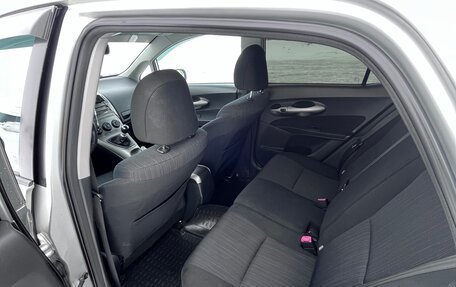 Toyota Auris II, 2009 год, 700 000 рублей, 12 фотография