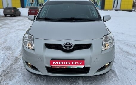 Toyota Auris II, 2009 год, 700 000 рублей, 3 фотография