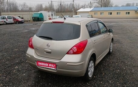 Nissan Tiida, 2011 год, 850 000 рублей, 36 фотография