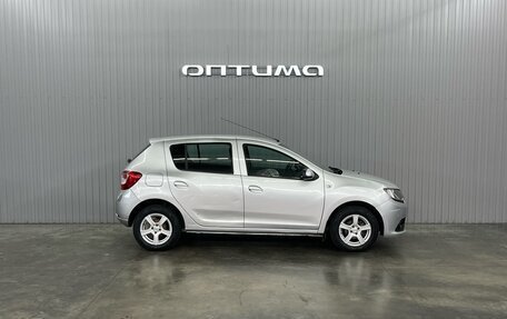 Renault Sandero II рестайлинг, 2015 год, 767 000 рублей, 4 фотография